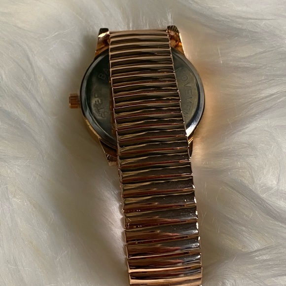 Watch - Picture 2 of 2